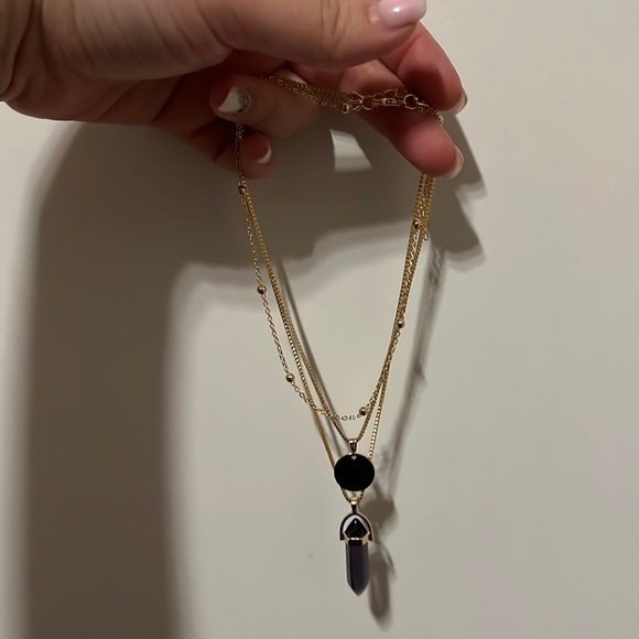 Layered Necklace with Pendant - Picture 3 of 6